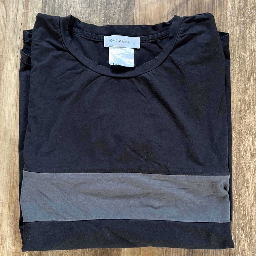 movemama nursing friendly t-shirt
